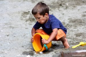 Sand play at the Muttereralm.