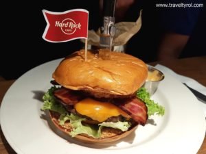 Original legendary Hard Rock burger Innsbruck.