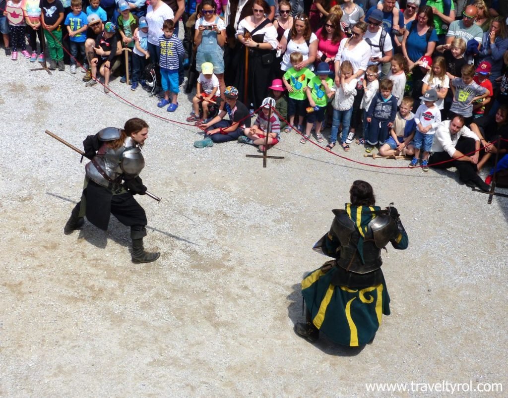 Burdýři at Kufstein Knights' Festival