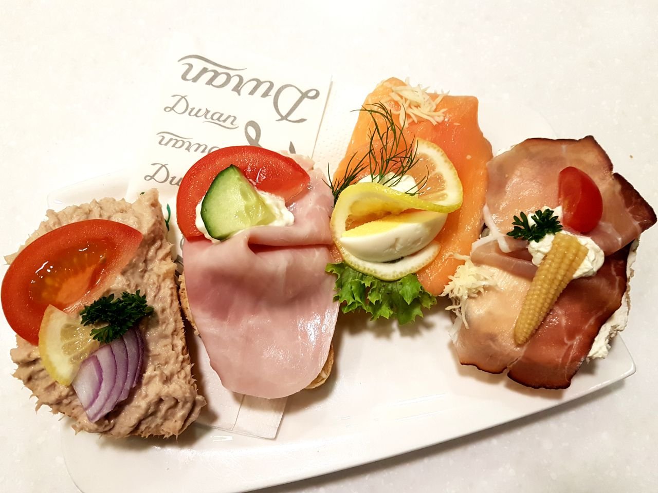 Viennese open sandwich Travel Tyrol