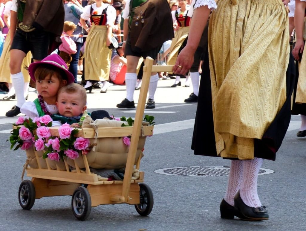 Gauderfest parade.